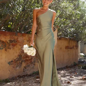 Delphine - Robe Sexy À Fente Asymétrique